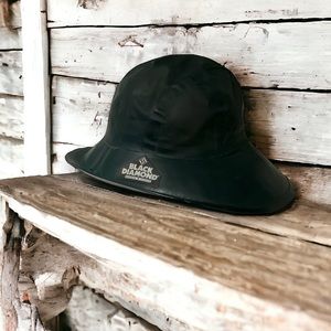 Vintage Black Diamond Sou'Wester in Dark Green | Size M